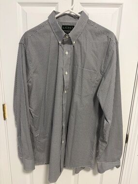 Lauren by Ralph Lauren men’s slim fit non iron long sleeve dress shirt. 17 1/2